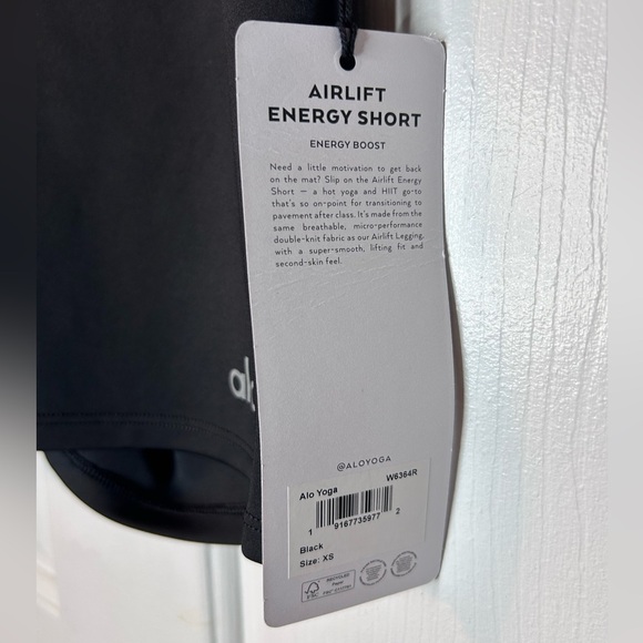 NWT ALO Yoga 5" Airlift Energy Short- Black/ Size X-Small (2-4) - Picture 9 of 10